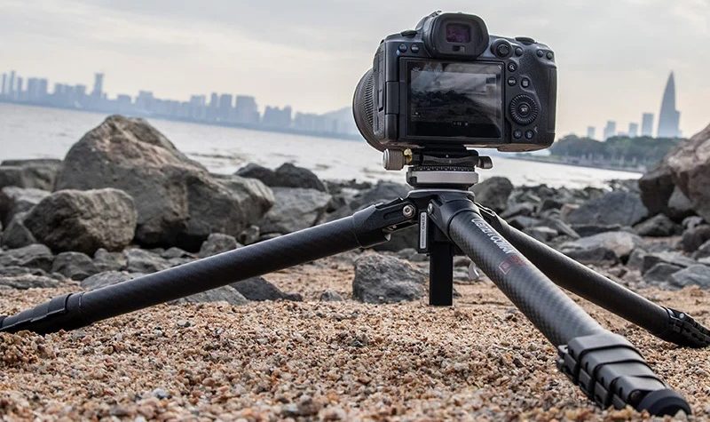 Ulanzi Zero‑Y Carbon Fiber Travel Tripod 02