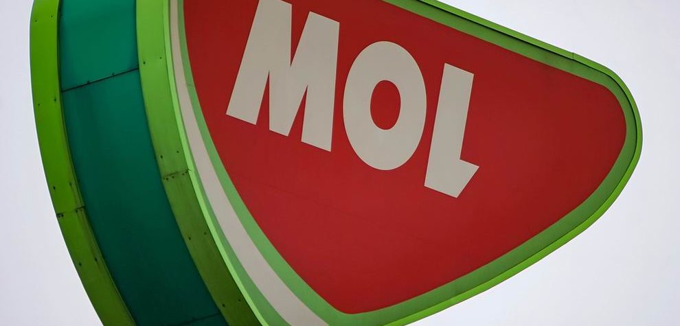 MOL