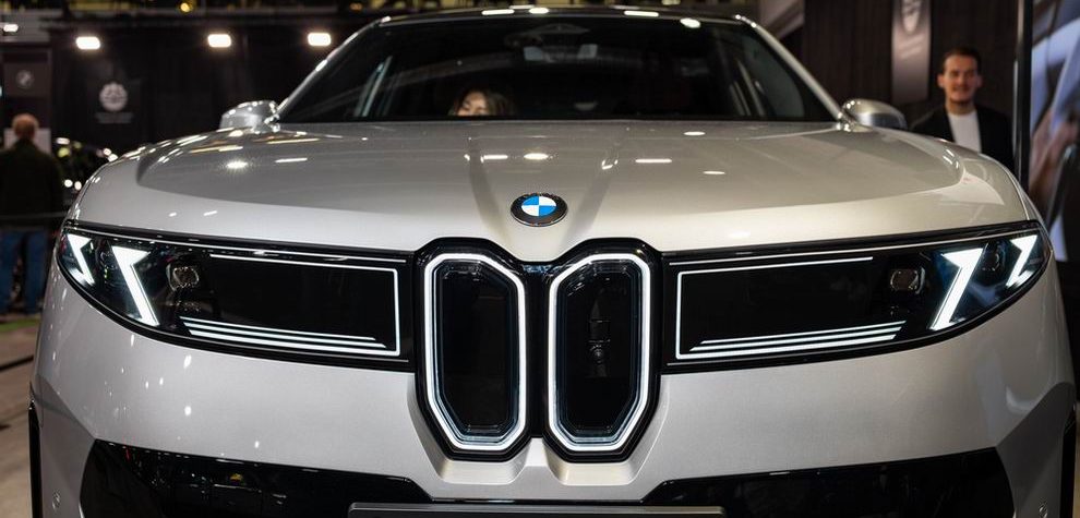BMW iX3