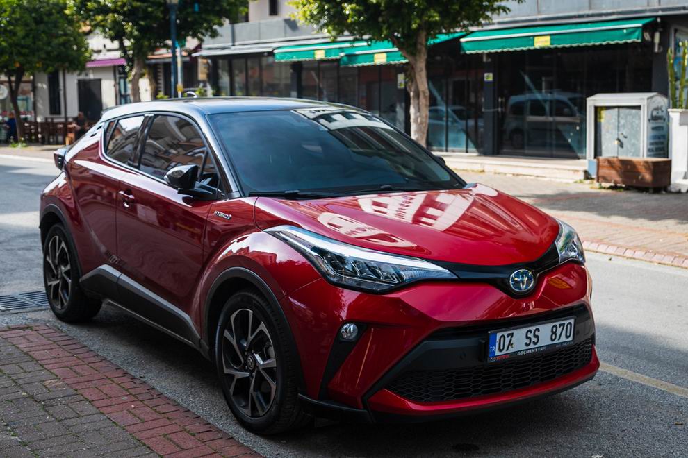 Toyota C-HR Hybrid