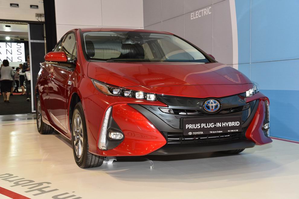 toyota prius 4 gen