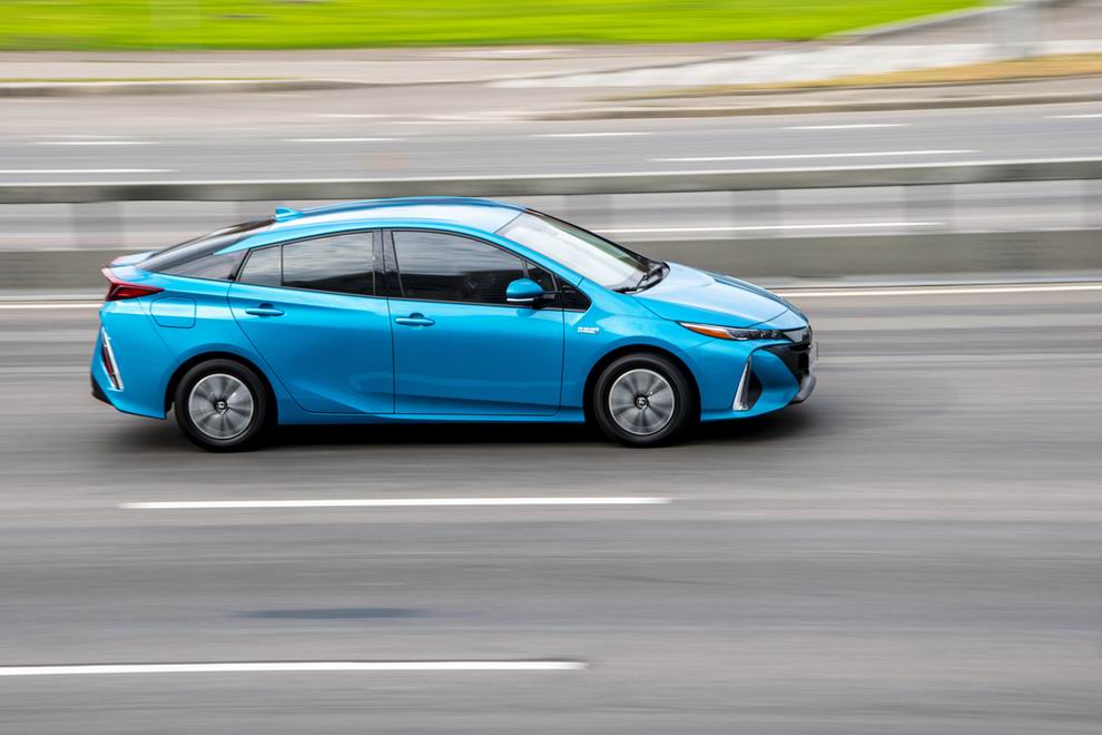 toyota prius 4 gen