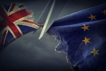 Évente csaknem 12 milliárd font exportkiesést okoz a brit gazdaságnak a Brexit