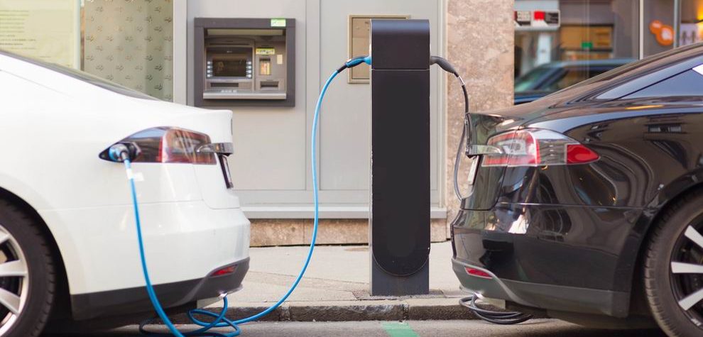 elektromos autó töltés